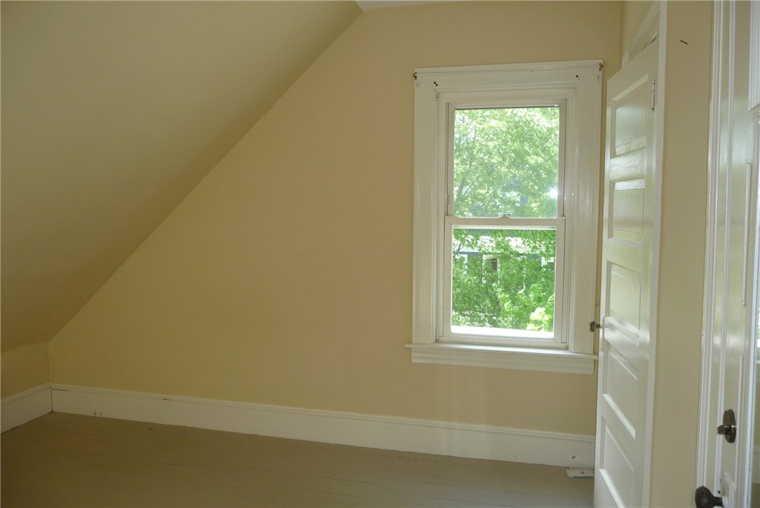 53 Strathmore Road Cranston, RI 02905 - Photo 24 of 25