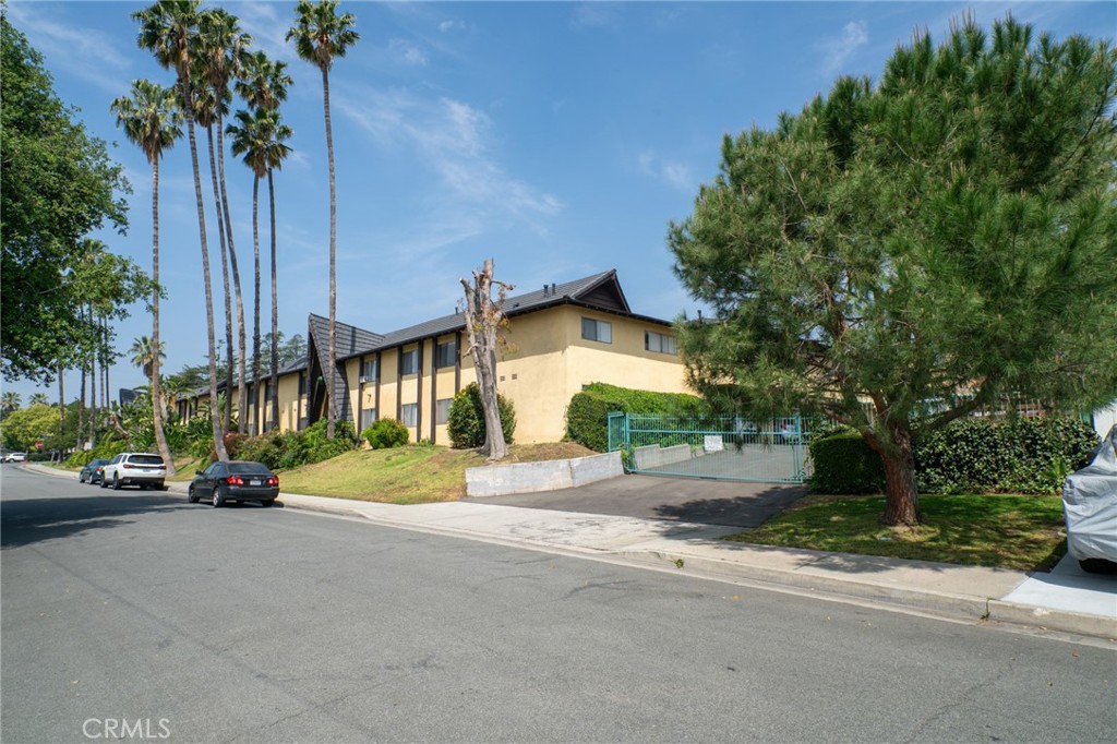 1817 Second Street Duarte, CA 91010 - Photo 12 of 20 a view of a house with a street