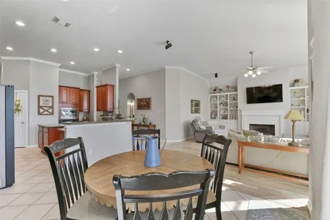 $499,000 | 4616 Chaperel Drive, Pearland, TX 77584