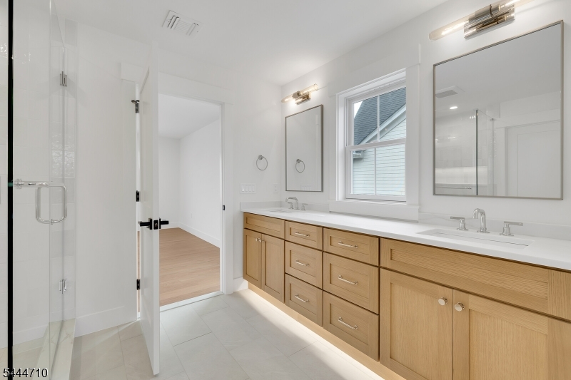 1123 Raritan Road Scotch Plains, NJ 07076 - Photo 21 of 22 Gallery Image 21