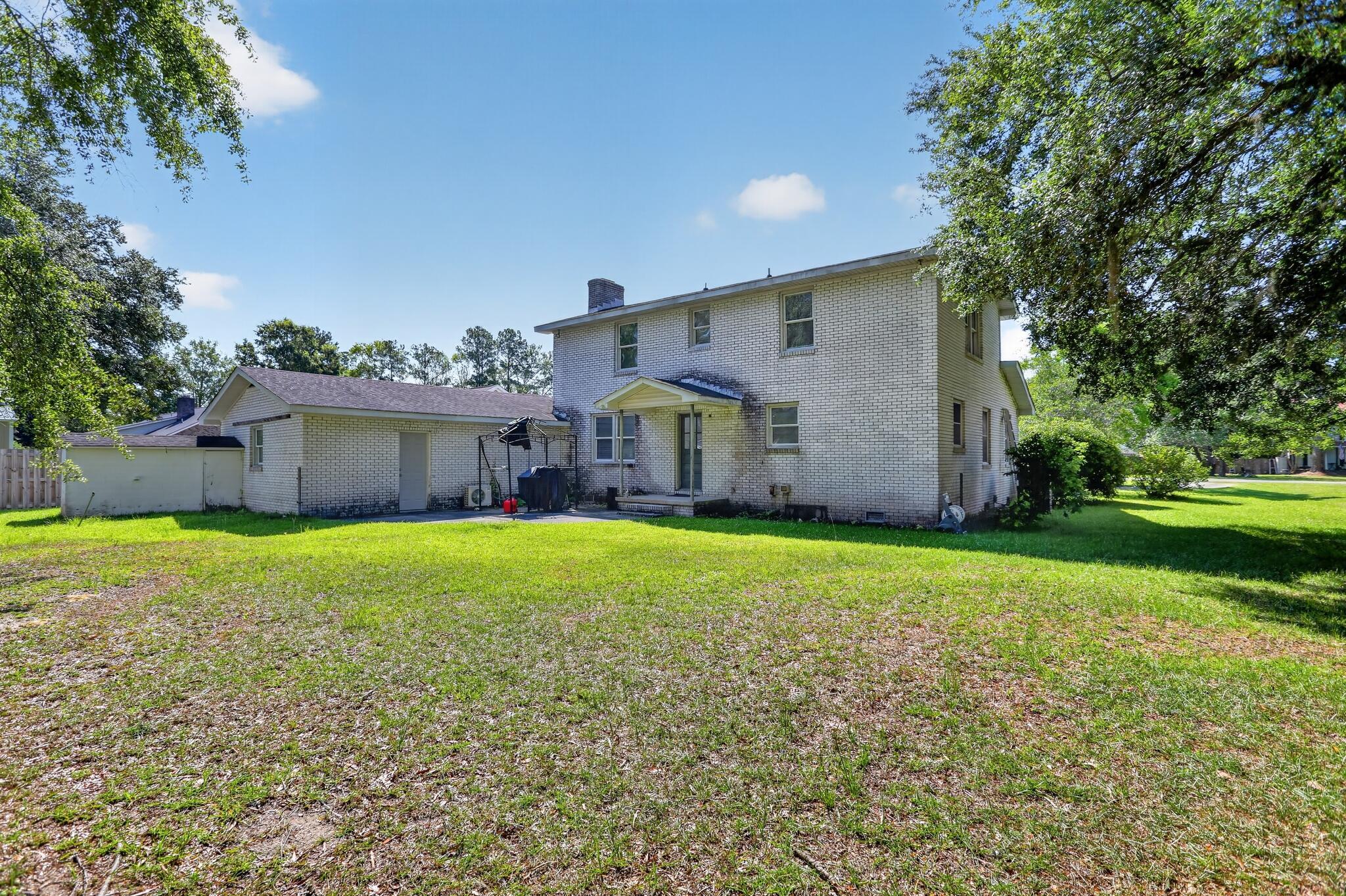 1705 Redwood Moncks Corner, SC 29461 - Photo 7 of 34