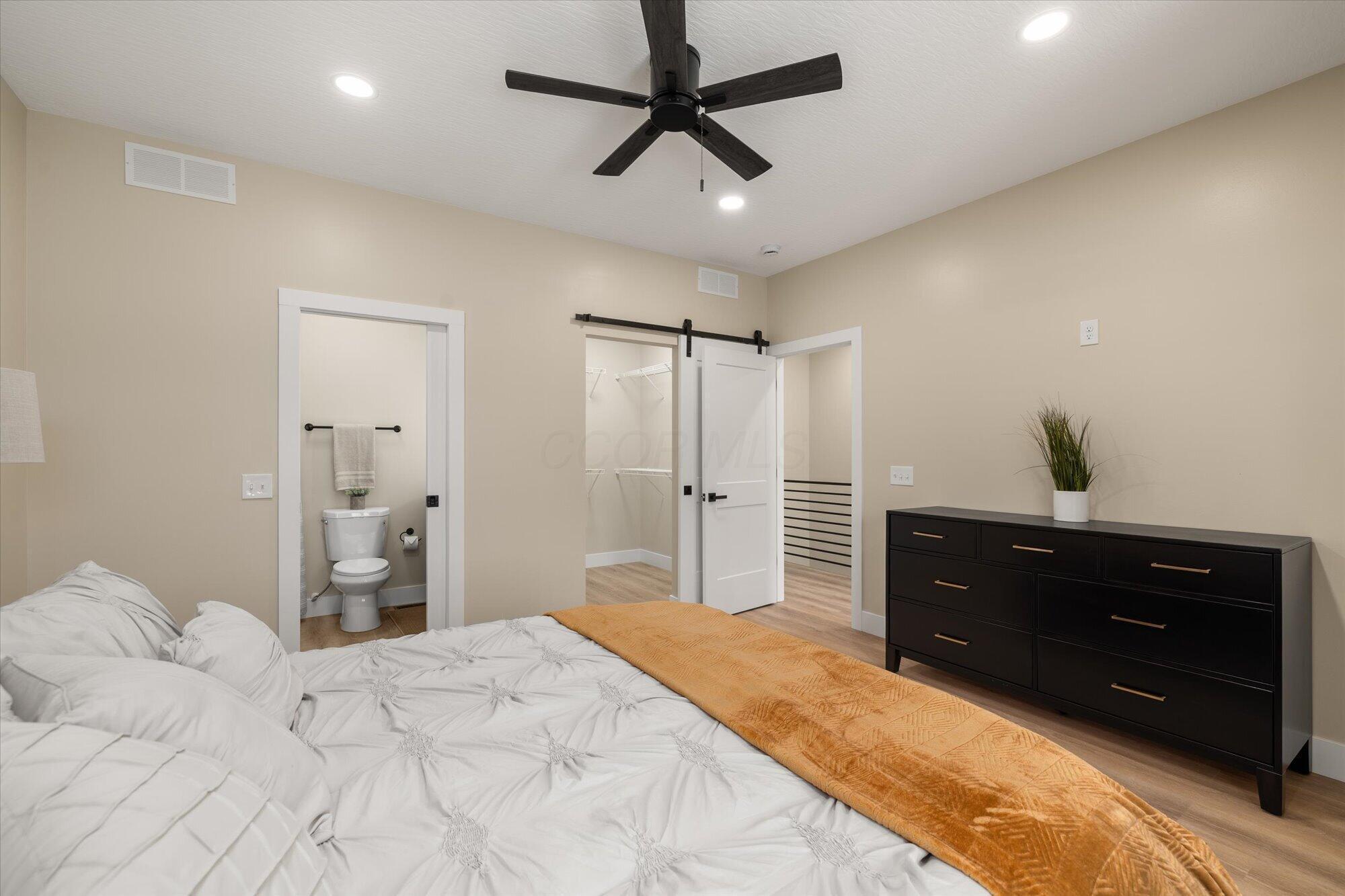 1237 South Trimble Road Mansfield, OH 44907 - Photo 22 of 38 24-int-bed-1-2