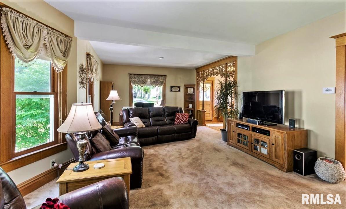 317 West Main Street Rochester, IL 62563 - Photo 7 of 38 Gallery Image 7