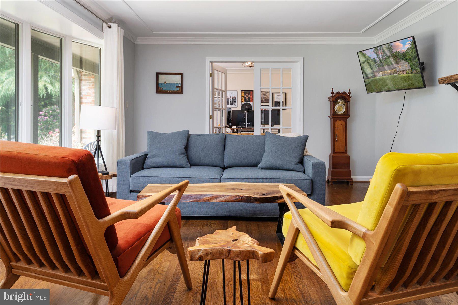 1331 Argyll Drive Arnold, MD 21012 - Photo 7 of 50 Lovely living space