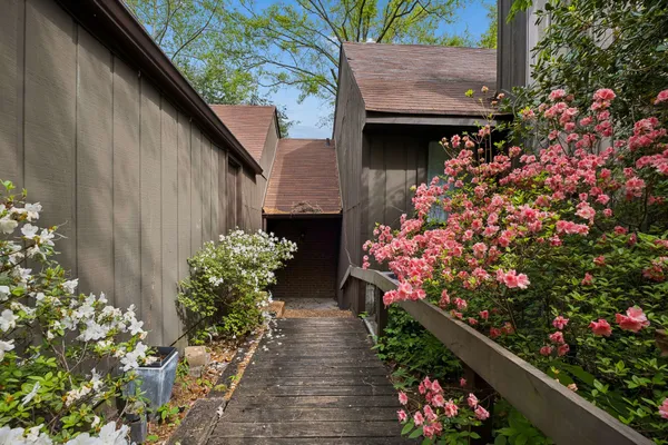 $350,000 | 109 Bear Track Drive, Nashville, TN 37221