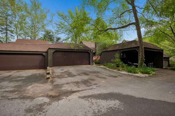 $350,000 | 109 Bear Track Drive, Nashville, TN 37221
