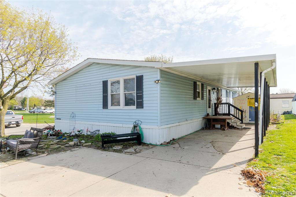 6655 Jackson Road, Unit 126 Ann Arbor, MI 48103 - Photo 2 of 36