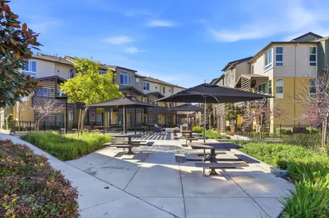 $1,298,000 | 1963 Joshua Tree Circle, Milpitas, CA 95035