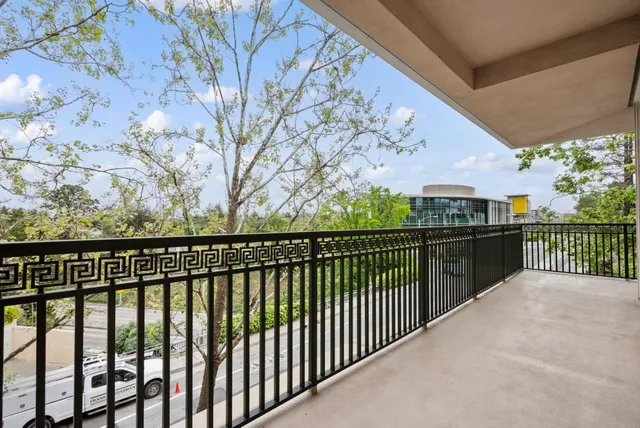 $1,293,000 | 200 Sheridan Avenue, Unit 307, Palo Alto, CA 94306