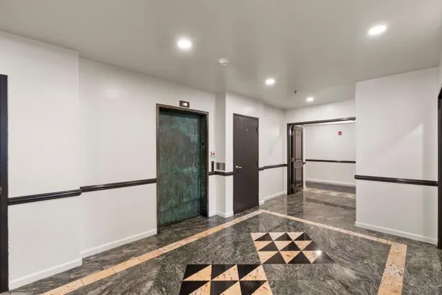 $1,240,000 | 200 Sheridan Avenue, Unit 307, Palo Alto, CA 94306