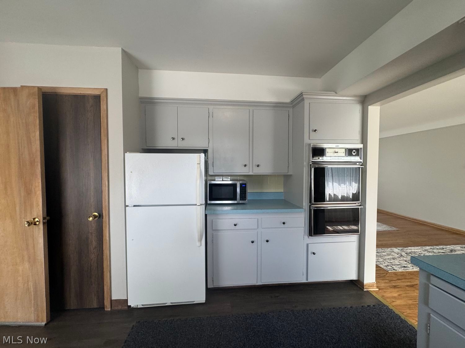 7726 York Road Cleveland, OH 44130 - Photo 16 of 34
