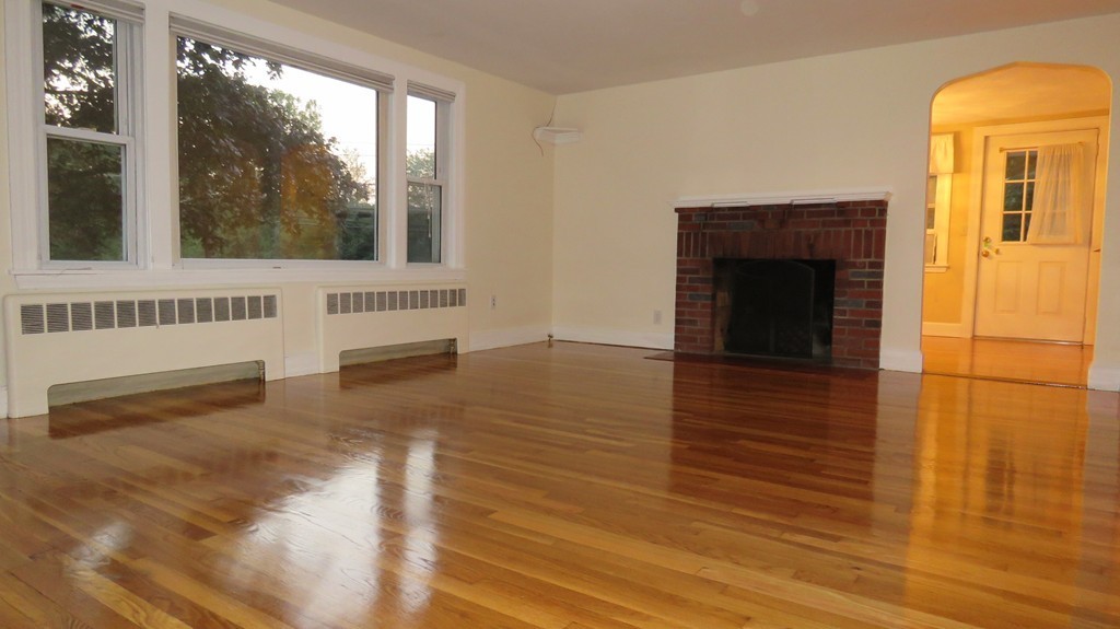 4 Lariviere Road Framingham, MA 01701 - Photo 2 of 15 Gallery Image 2