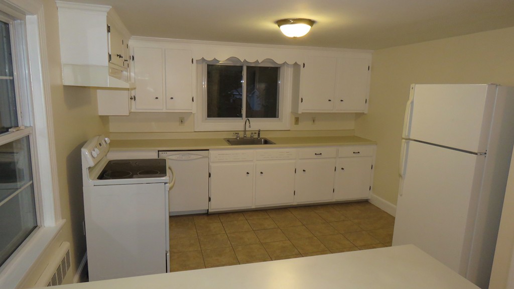 4 Lariviere Road Framingham, MA 01701 - Photo 6 of 15 Gallery Image 6