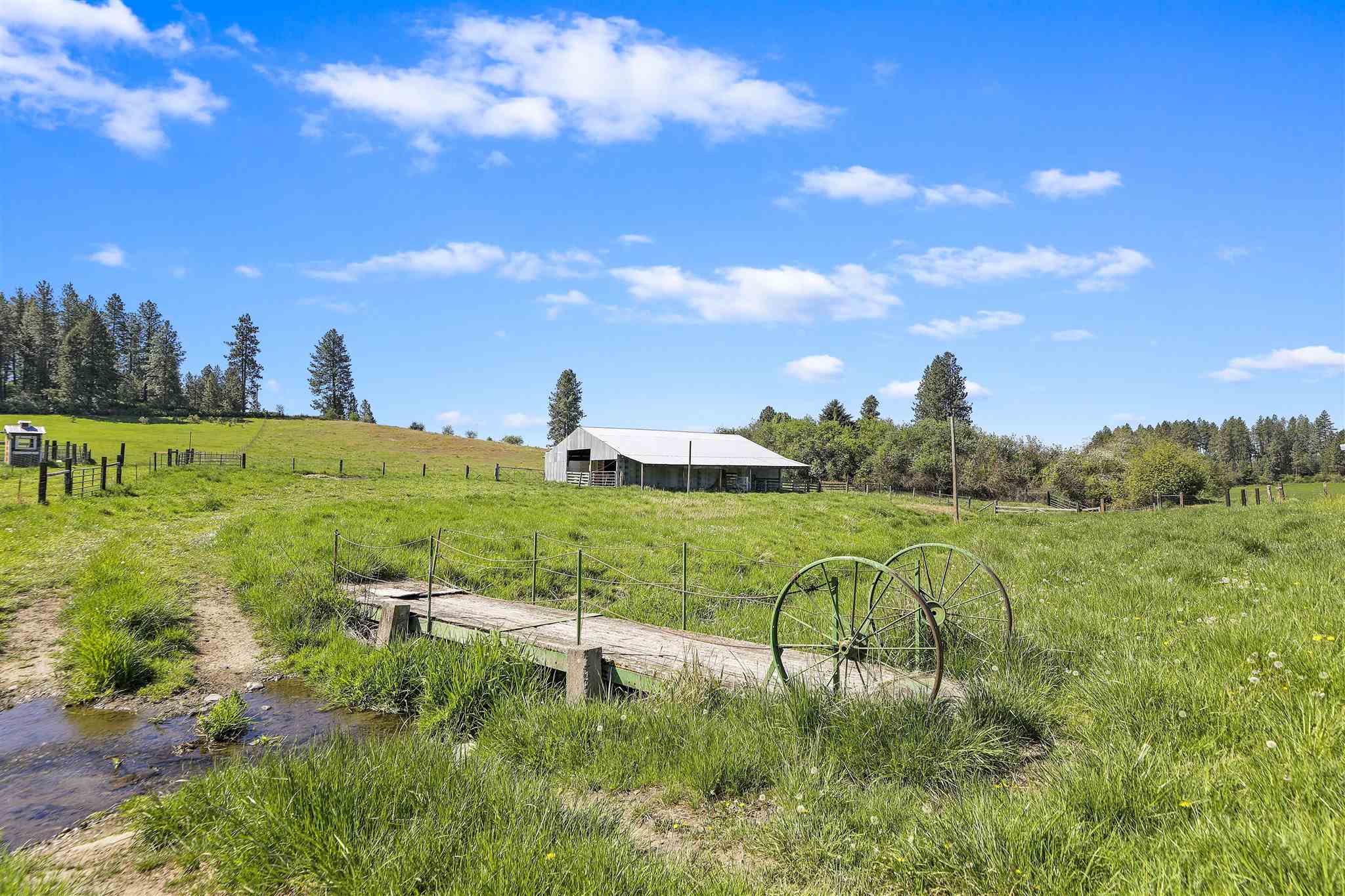 16224 North Day Mt Spokane Road Mead, WA 99021 - Photo 2 of 38