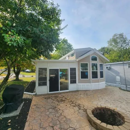 $175,000 | 202 Old 101 West Road, Liberty, IN 47353