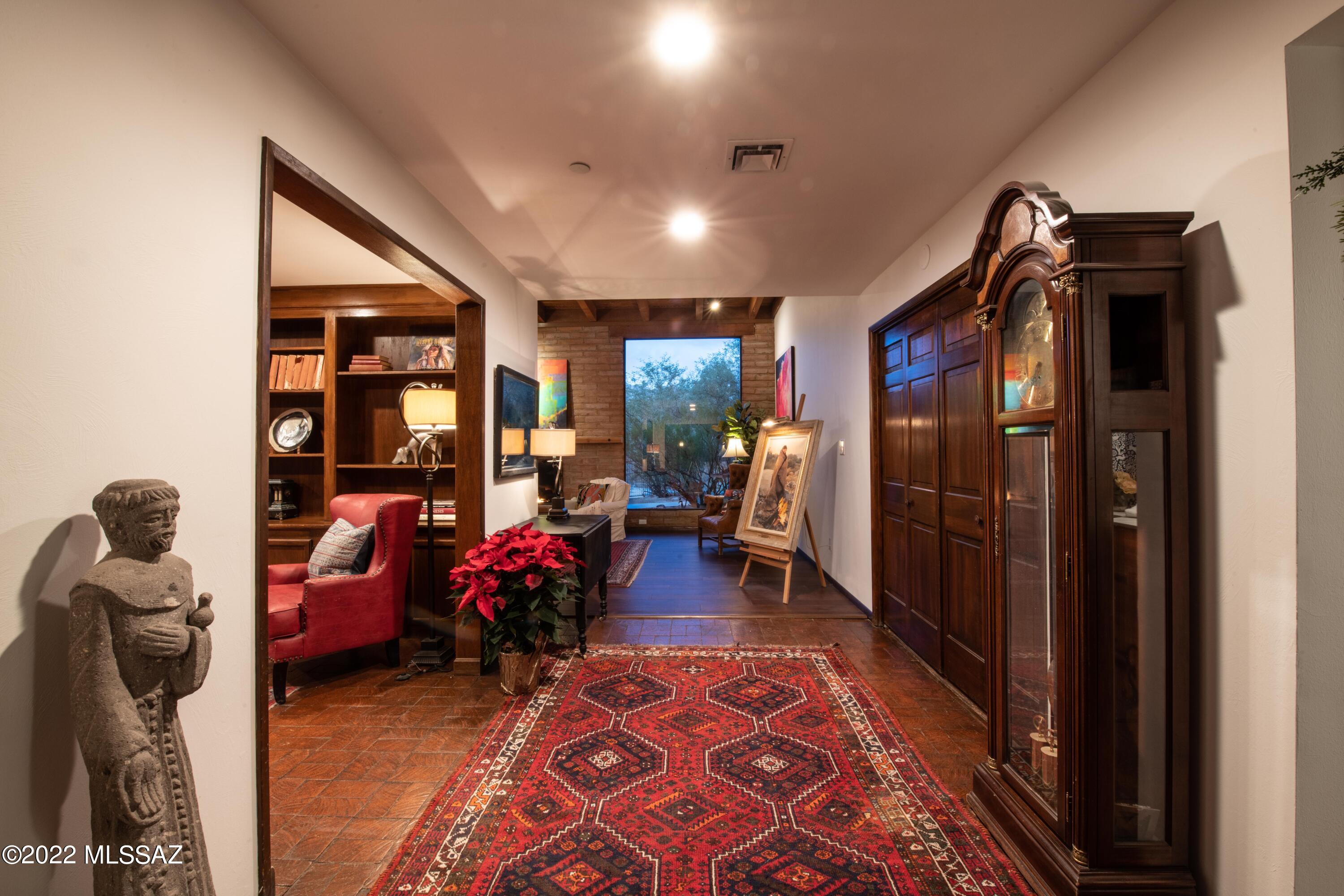 5705 East Fort Lowell Road Tucson, AZ 85712 - Photo 4 of 39