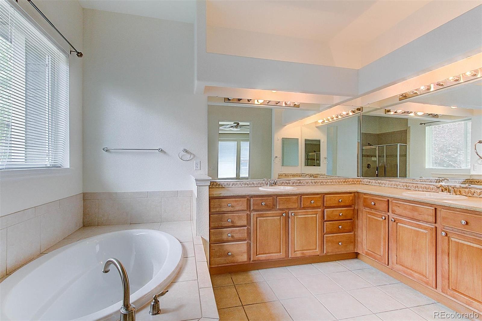 4514 Rabbit Mountain Road Broomfield, CO 80020 - Photo 15 of 32 Gallery Image 15
