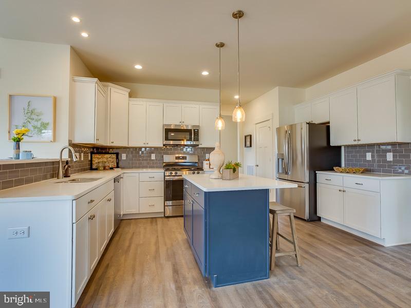 909 Cedars Road Lewisberry, PA 17339 - Photo 8 of 23