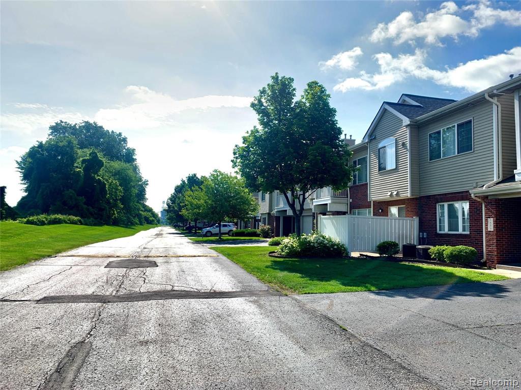 3581 Reeves Drive Melvindale, MI 48122 - Photo 4 of 26