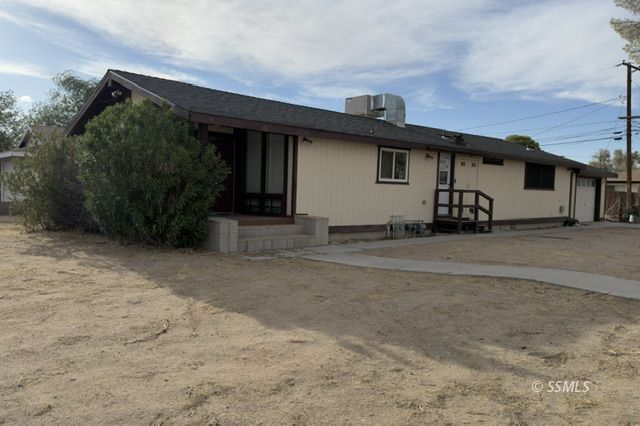 135 South Gateway Boulevard Ridgecrest, CA 93555 - Photo 1 of 21 Gallery Image 1