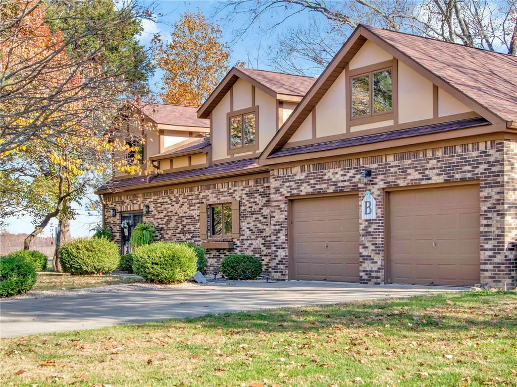 159 East County Line Road Mooresville, IN 46158 - Photo 1 of 47 Gallery Image 1