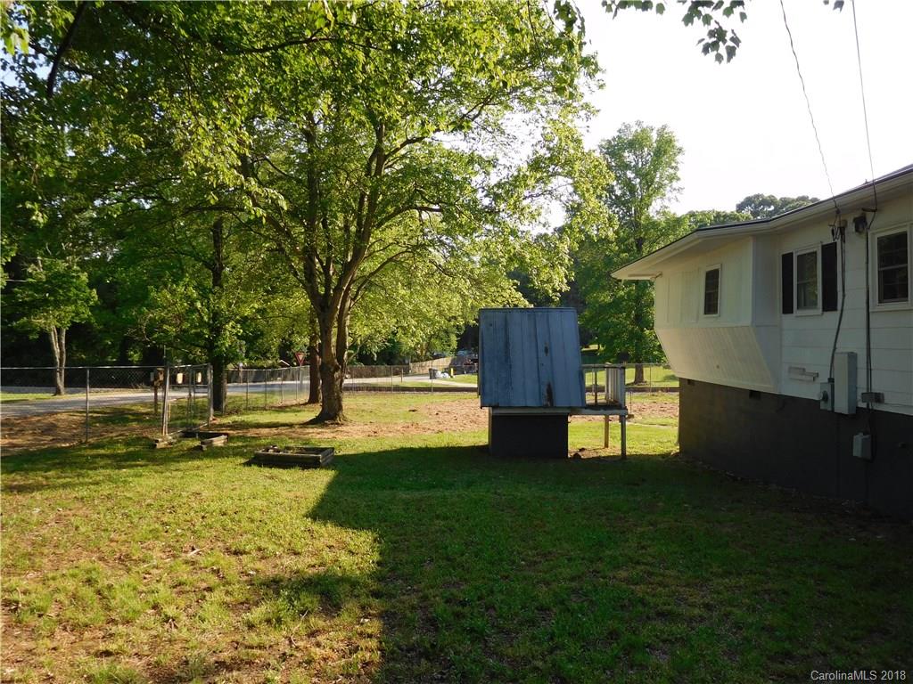 201 Morlan Park Road Salisbury, NC 28146 - Photo 4 of 19 Gallery Image 4