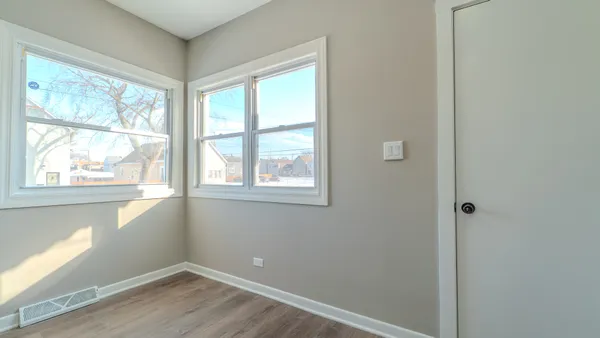 $299,000 | 9801 South Exchange Avenue, Chicago, IL 60617