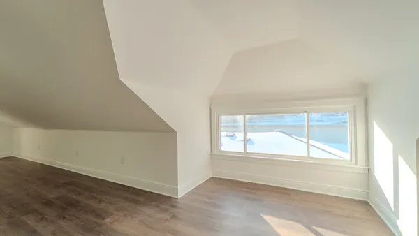 $299,000 | 9801 South Exchange Avenue, Chicago, IL 60617