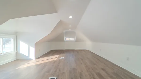 $299,000 | 9801 South Exchange Avenue, Chicago, IL 60617