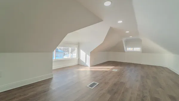 $299,000 | 9801 South Exchange Avenue, Chicago, IL 60617