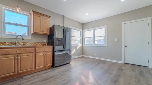 $299,000 | 9801 South Exchange Avenue, Chicago, IL 60617