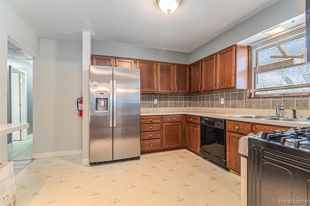 6191 Rawsonville Road Belleville, MI 48111 - Photo 11 of 27 Gallery Image 11