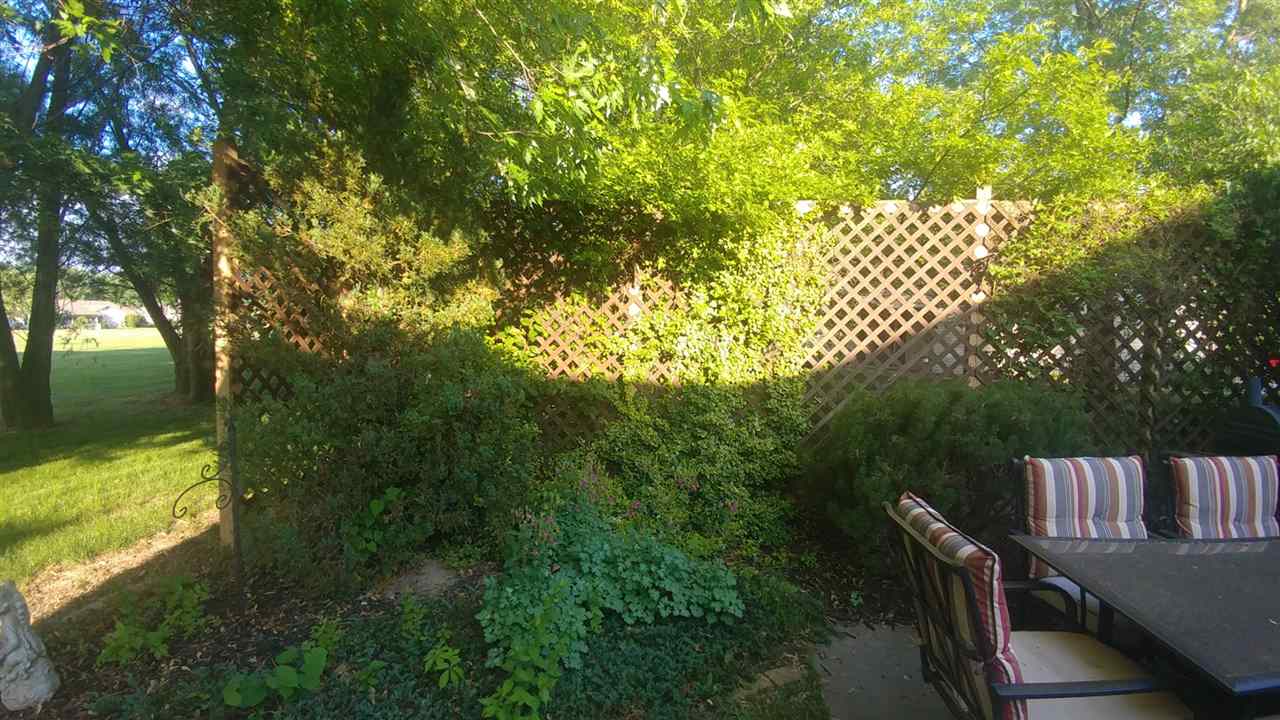 1053 Grenelefe Court Decatur, IN 46733 - Photo 4 of 25
