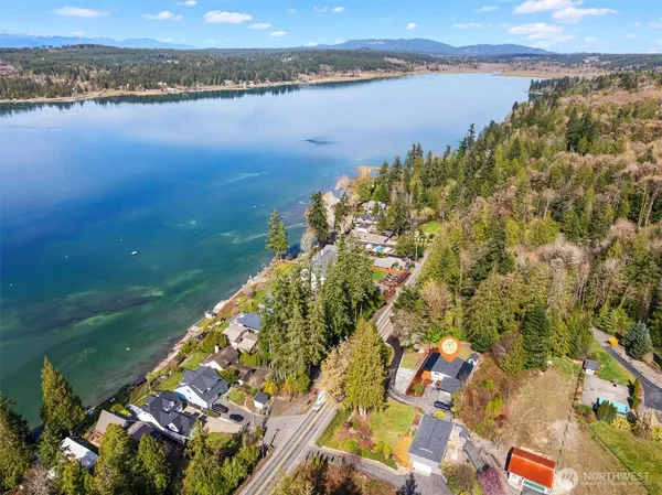 $395,000 | 18280 Highway 106, Belfair, WA 98528