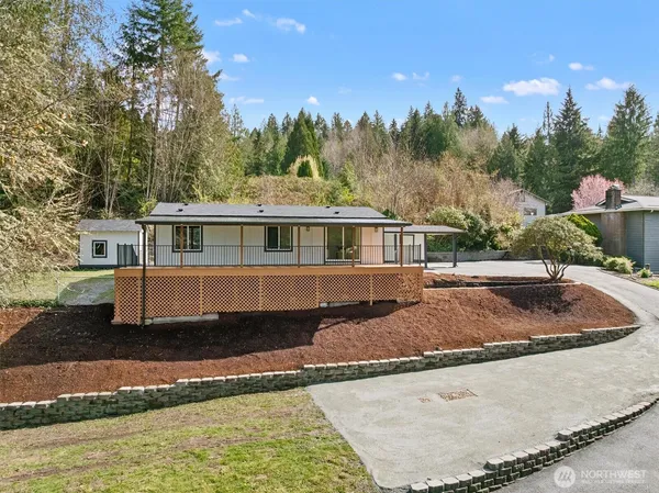 $395,000 | 18280 Highway 106, Belfair, WA 98528
