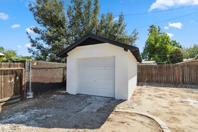$314,998 | 603 East Mildreda Avenue, Fresno, CA 93701