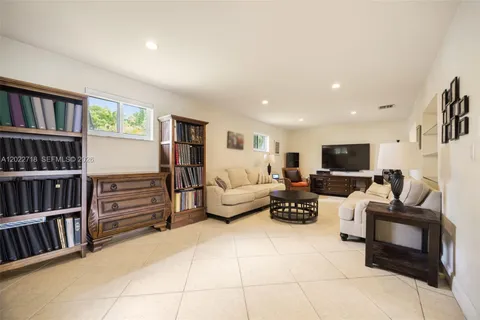 $699,000 | 11750 Southwest 31st Street, Miami, FL 33175