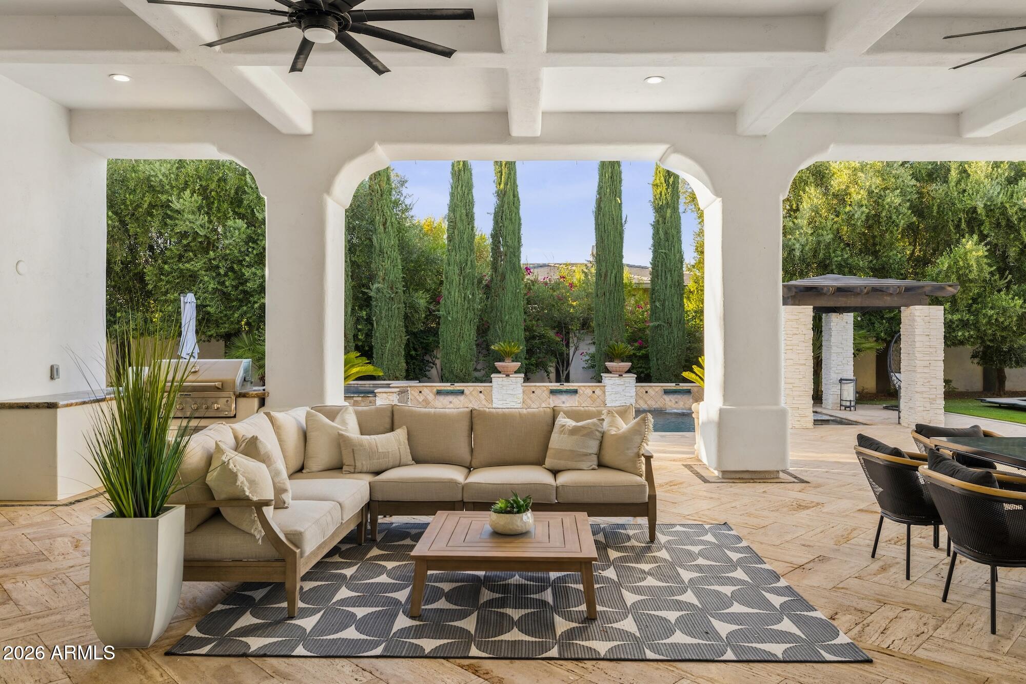 2748 East Warbler Road Gilbert, AZ 85297 - Photo 4 of 35 Patio