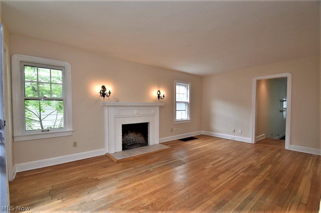 182 Sunset Road Avon Lake, OH 44012 - Photo 4 of 33 Gallery Image 4
