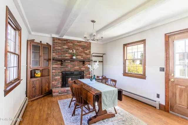 $319,900 | 67 Oak St Extension, Dalton, MA 01226