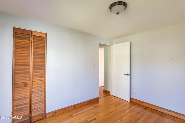 $319,900 | 67 Oak St Extension, Dalton, MA 01226