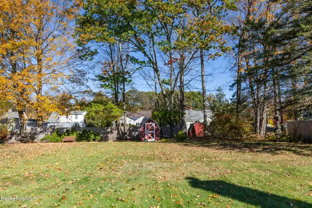 $319,900 | 67 Oak St Extension, Dalton, MA 01226