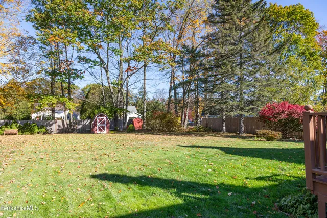 $319,900 | 67 Oak St Extension, Dalton, MA 01226