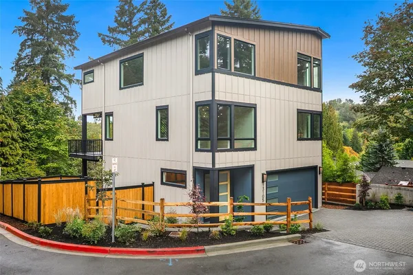 $2,385,950 | 13105 Southeast 19th Court, Bellevue, WA 98005