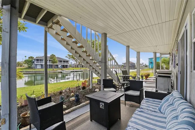 $525,000 | 3366 Bluefish Drive, Hernando Beach, FL 34607