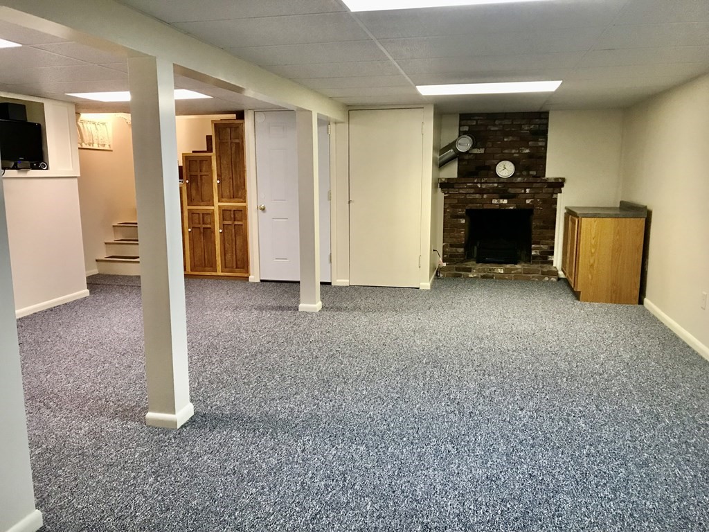 3 Juniper Lane Rutland, MA 01543 - Photo 16 of 17 an empty room with closet and mirrors