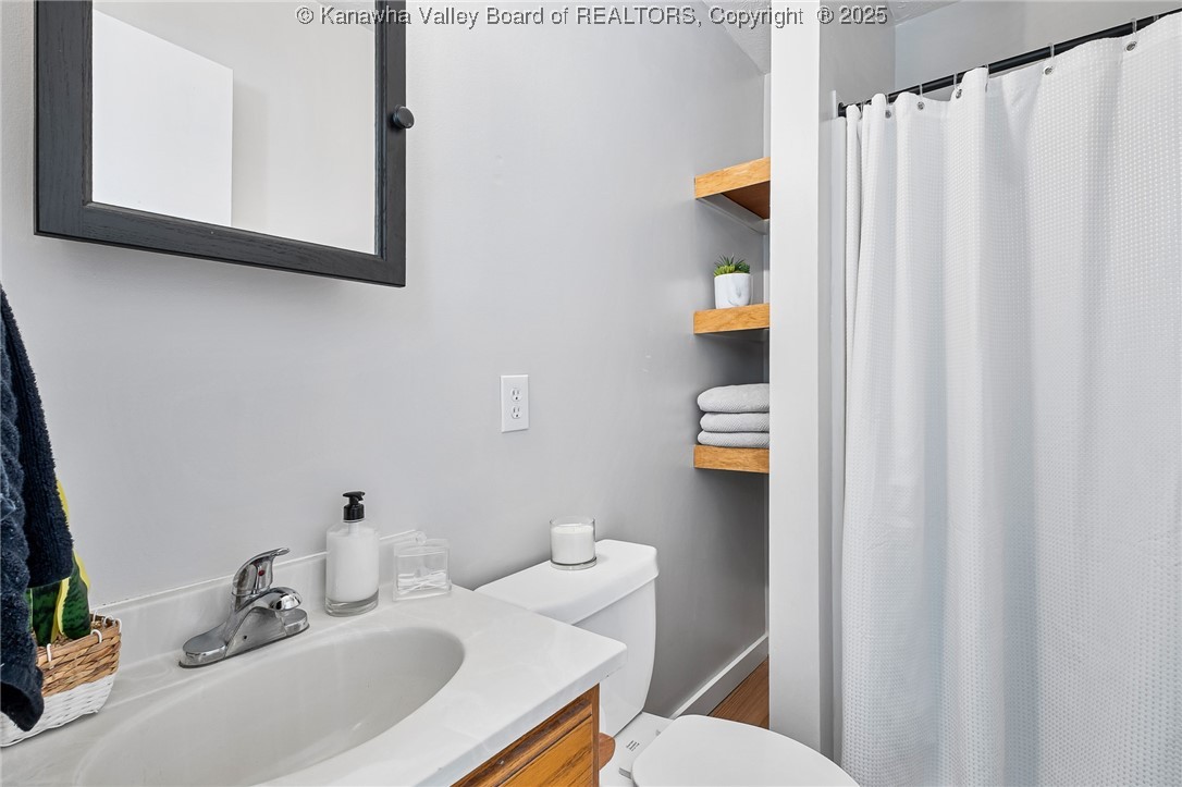 877 Rocky Step Road Scott Depot, WV 25560 - Photo 21 of 41 Gallery Image 21