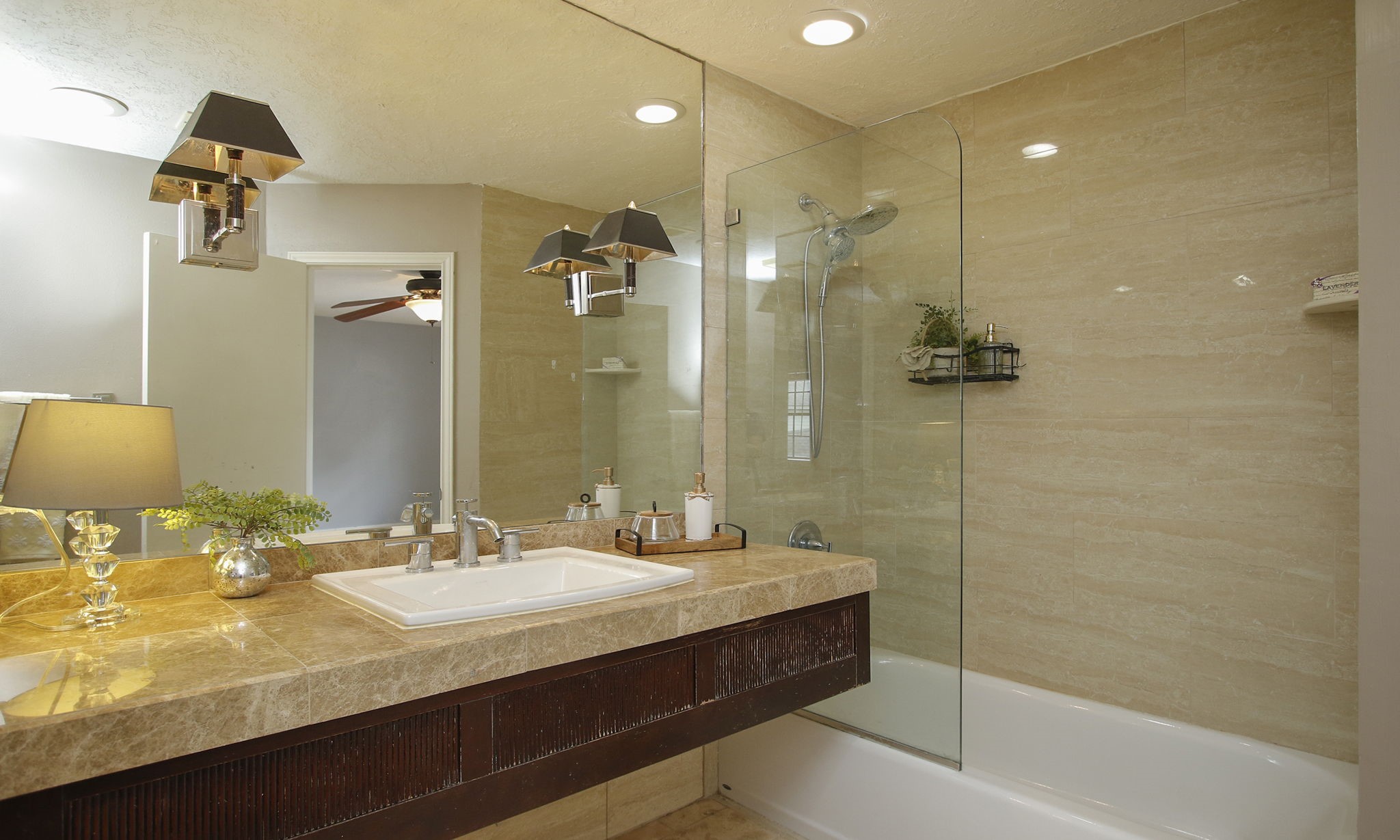16114 Kempton Park Drive Spring, TX 77379 - Photo 38 of 46 GARAGE APARTMENT BATHROOM - This is a beautiful full bathroom with tub/shower.