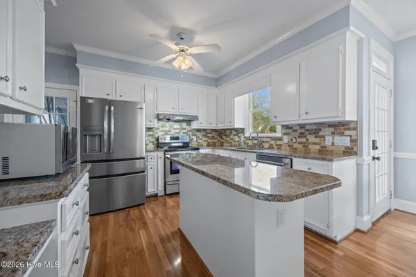 $429,000 | 1701 Woodwind Drive, Greenville, NC 27858