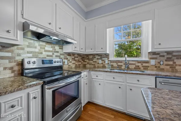 $429,000 | 1701 Woodwind Drive, Greenville, NC 27858